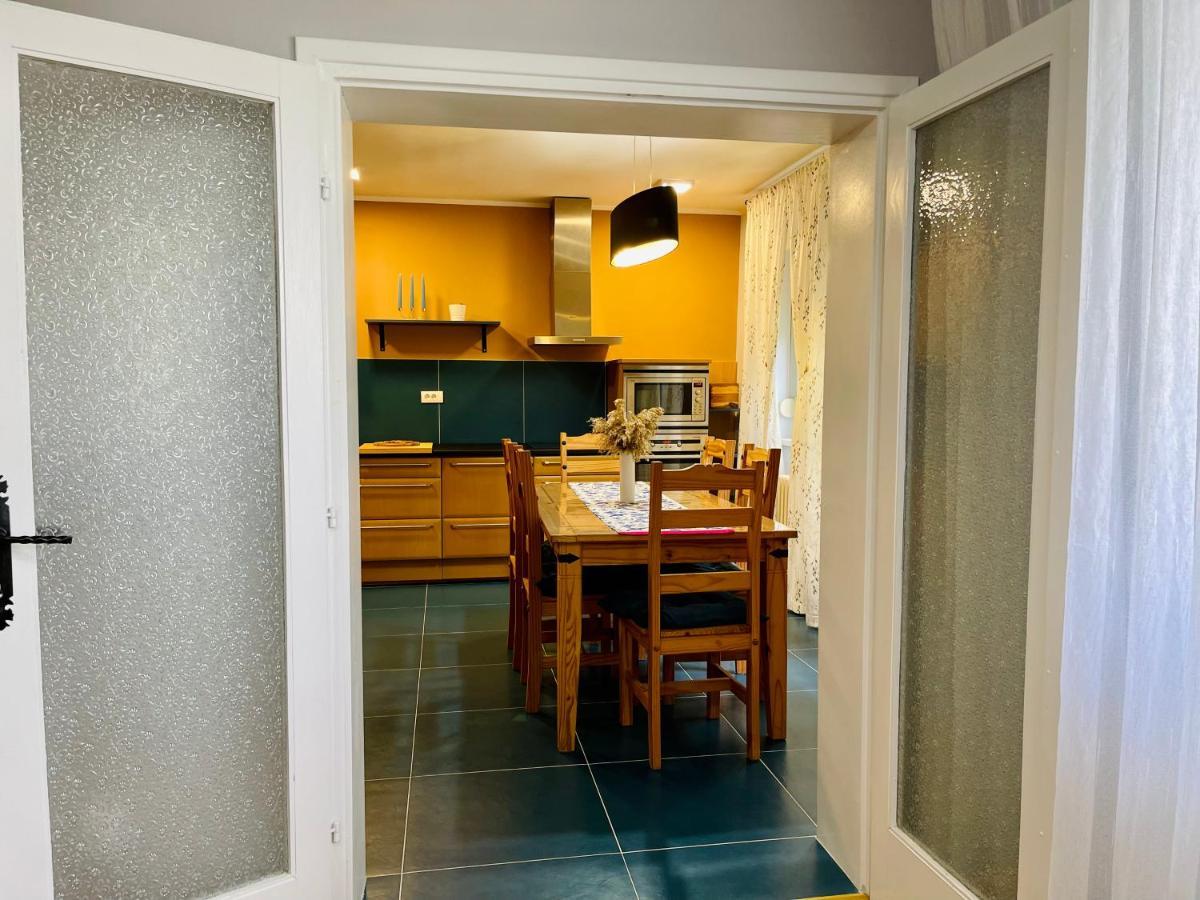 Апартаменты Apartman Jelena II Сремска-Митровица Экстерьер фото