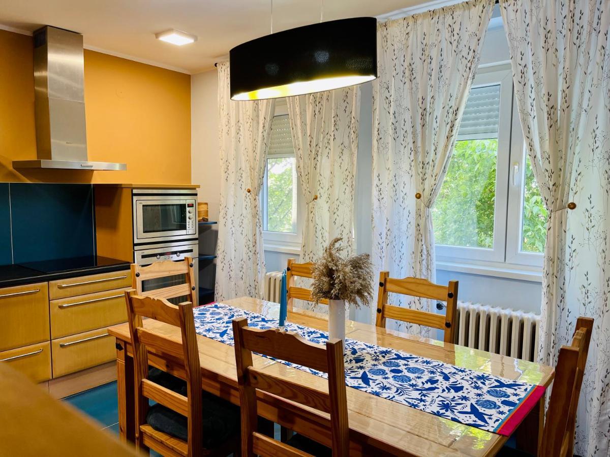Апартаменты Apartman Jelena II Сремска-Митровица Экстерьер фото
